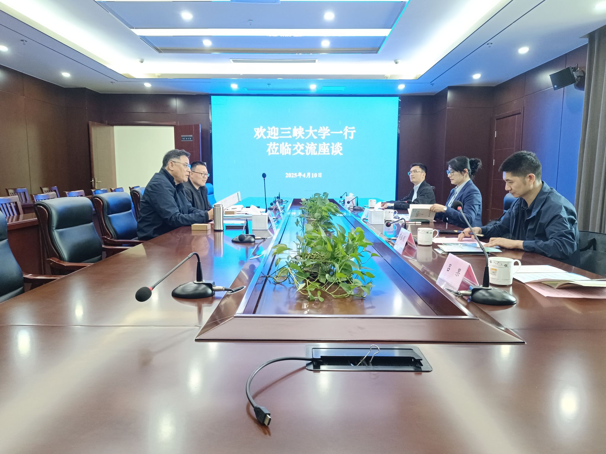 拜访扬州人社局 拜访扬州人社局